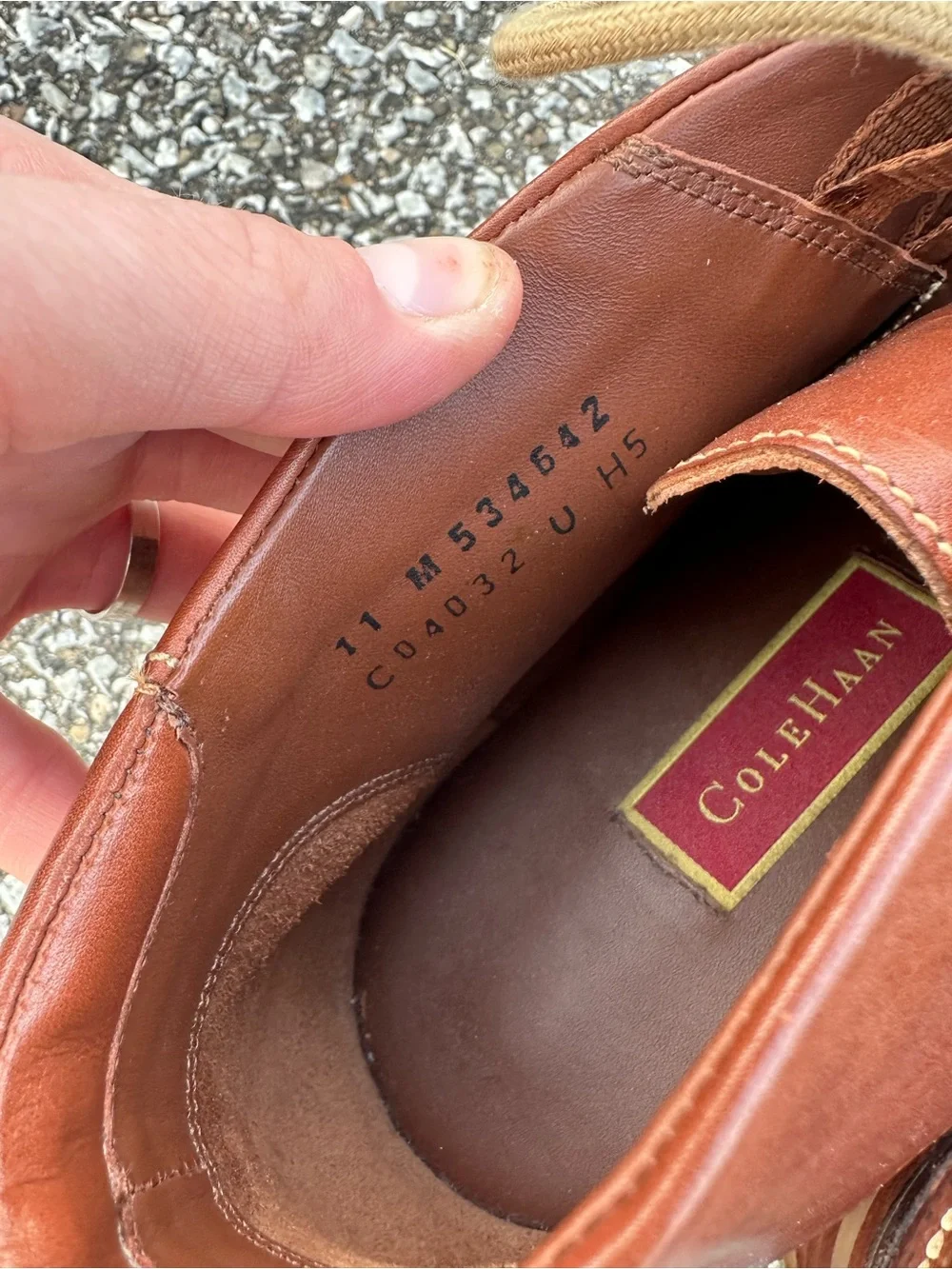 Cole Haan Men's Brown Leather Chukka Boots - Classic Casual Dress Shoe Size 11
